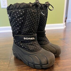 Girls Sorel snow boots - size 1